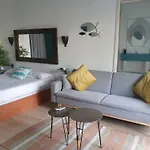 Cozy Boho With Stunning Sea Views *
