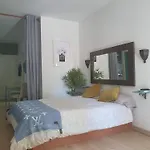 Cozy Boho With Stunning Sea Views Apartmán *