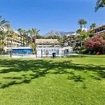 Cozy Boho With Stunning Sea Views Marbella