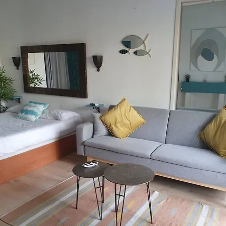 Cozy Boho With Stunning Sea Views *