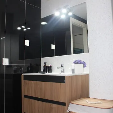 Cozy Boho With Stunning Sea Views 아파트 *