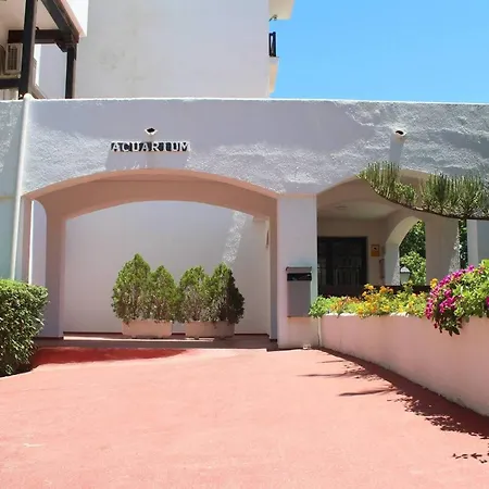 Cozy Boho With Stunning Sea Views Μαρμπέλλα