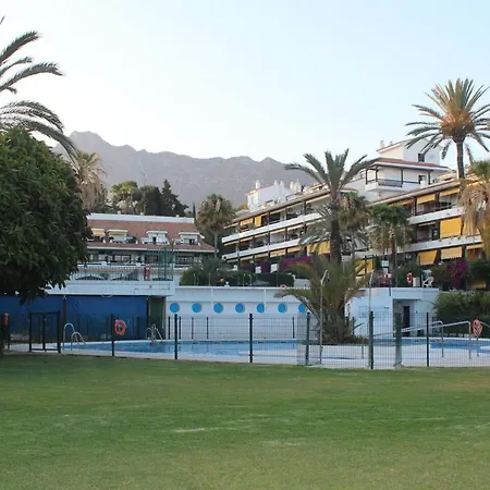 Cozy Boho With Stunning Sea Views *