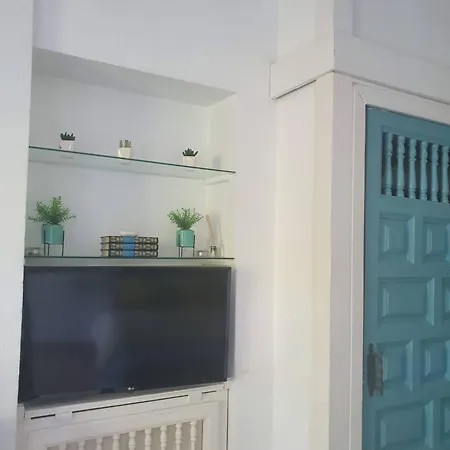 Cozy Boho With Stunning Sea Views *