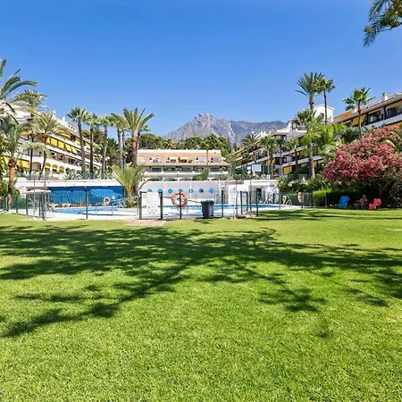 Cozy Boho With Stunning Sea Views ماربيا